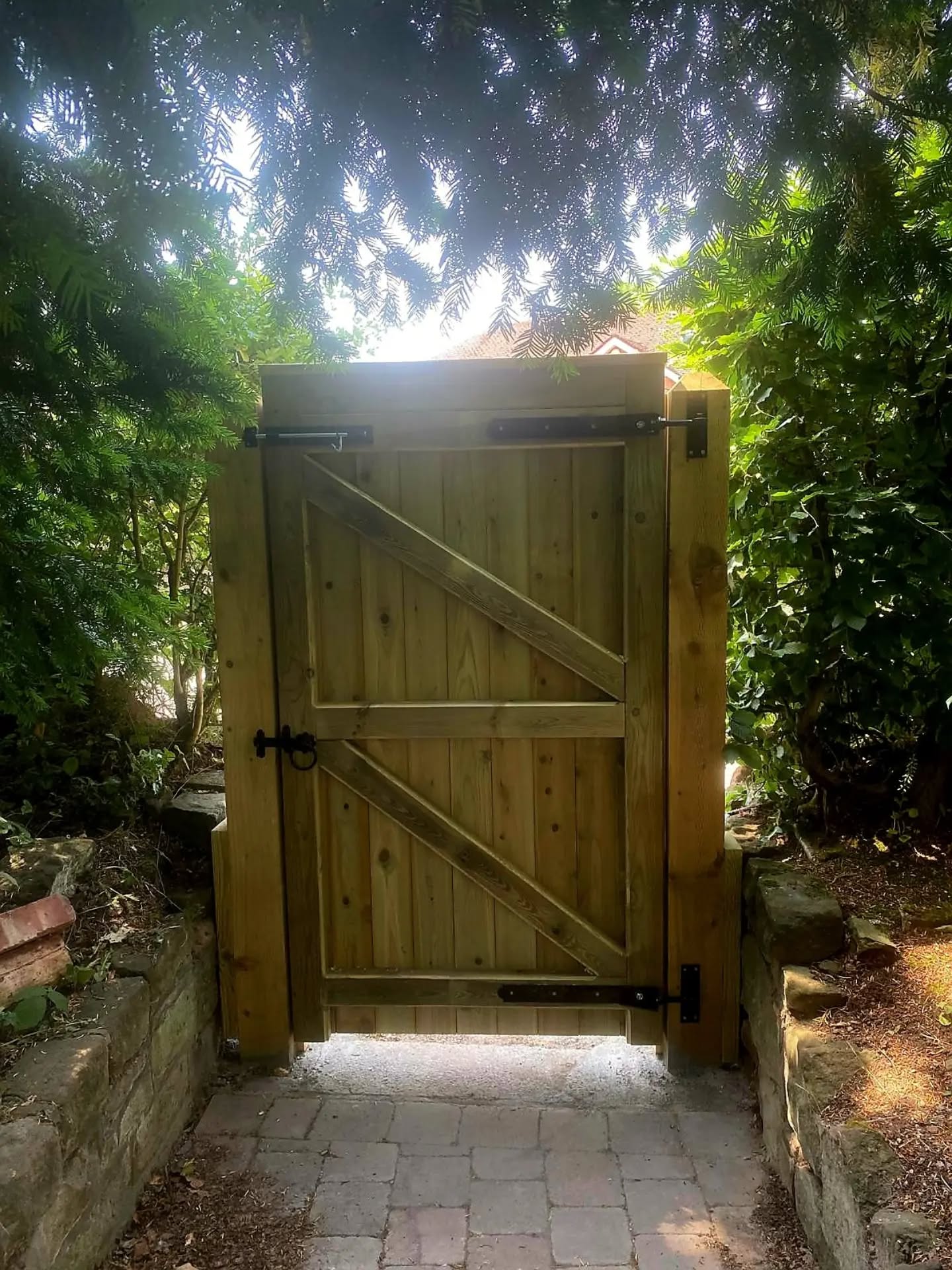 Signature Entrance Gate - Image 2